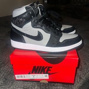 Nike Women’s Black/Gray High-Top Retro 1s